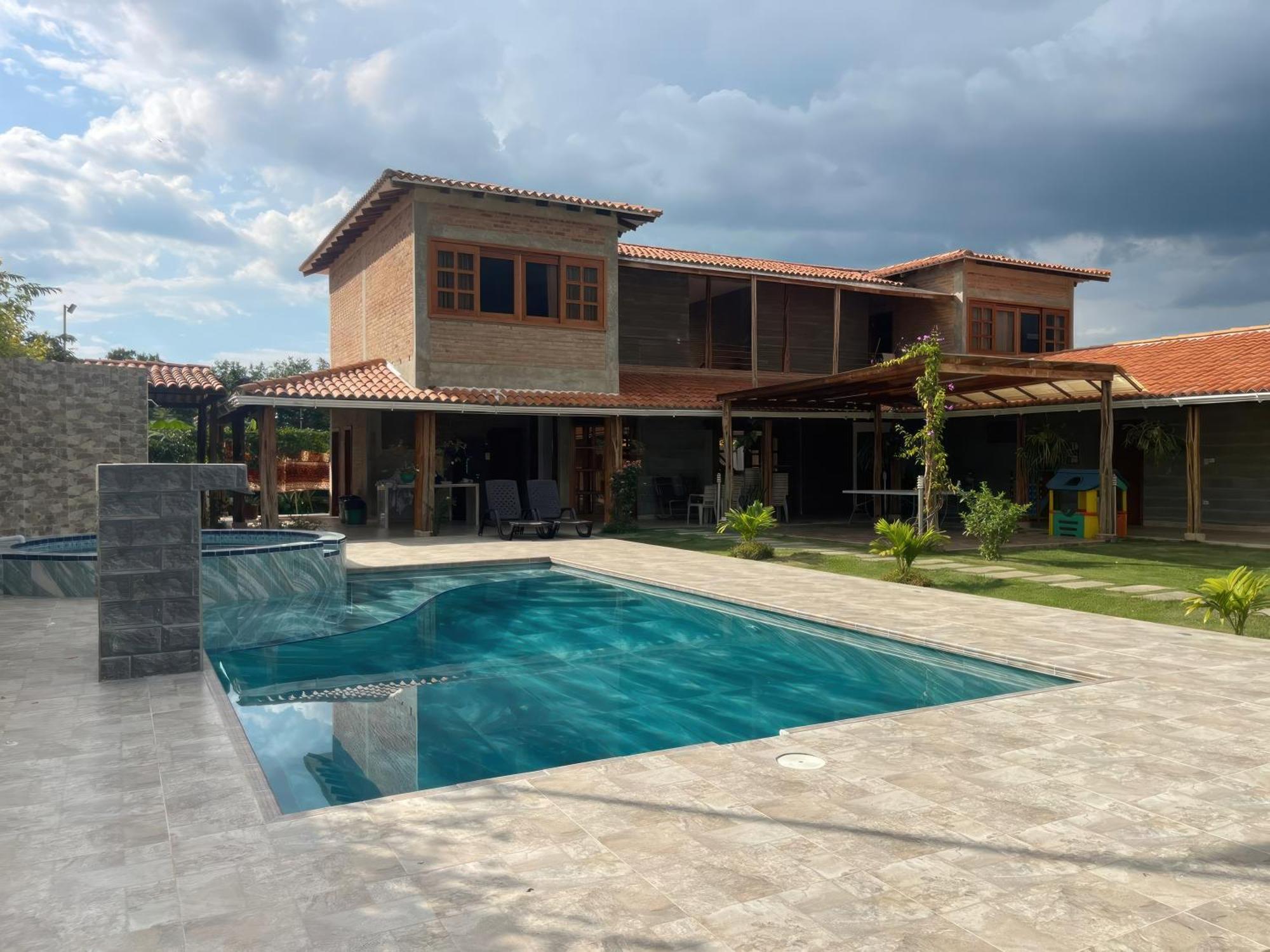 Finca Hotel Casa Lupe En Santa Elena El Cerrito Buitenkant foto